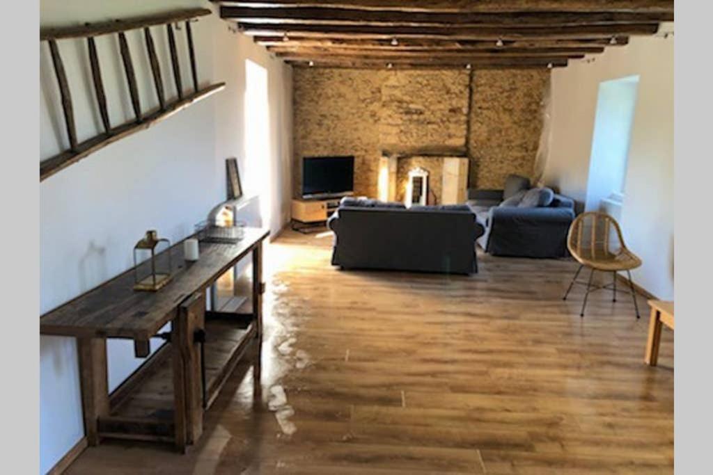 Chez Renou Et Prosperou Maison Typique Du Sarladait Saint-Genies Exterior foto